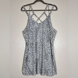 White and black animal print tank top, size 3X